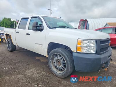 Czwarte zdjęcie samochodu z boku: 2013 CHEVROLET SILVERADO K1500 VIN:3GCPKPEA4DG344337 - miniatura