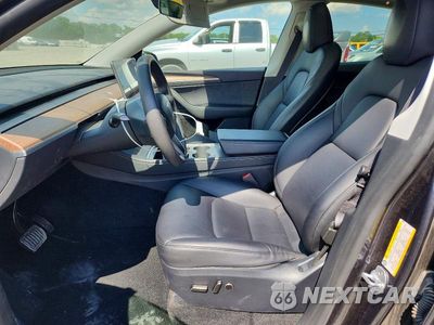 Zdjęcie 7 z 13 samochodu: 2024 TESLA MODEL Y VIN:7SAYGDEE8RF084984 - miniatura