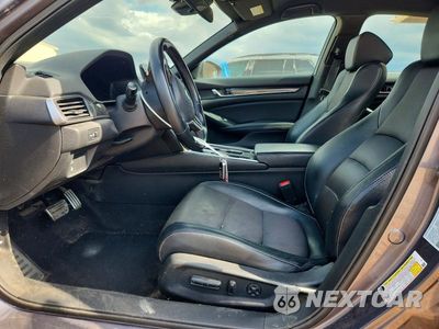 Zdjęcie 7 z 12 samochodu: 2018 HONDA ACCORD SPORT VIN:1HGCV1F37JA200909 - miniatura