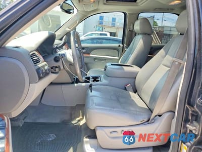 Zdjęcie 7 z 13 samochodu: 2012 CHEVROLET TAHOE K1500 LT VIN:1GNSKBE06CR140035 - miniatura