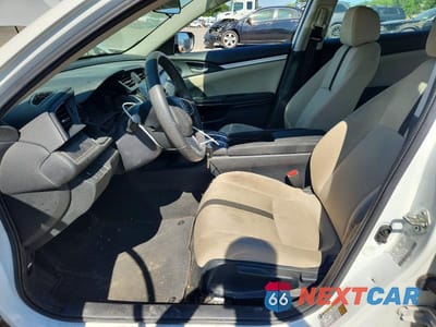 Zdjęcie 7 z 12 samochodu: 2017 HONDA CIVIC LX VIN:2HGFC2F59HH565128 - miniatura