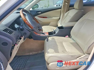 Zdjęcie 7 z 13 samochodu: 2011 LEXUS ES 350 VIN:JTHBK1EG7B2418656 - miniatura
