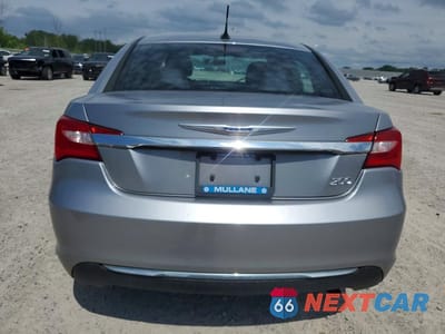 Zdjęcie 6 z 12 samochodu: 2013 CHRYSLER 200 TOURING VIN:1C3CCBBB1DN579558 - miniatura