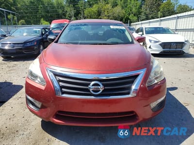 Piąte zdjęcie samochodu w środku: 2014 NISSAN ALTIMA 2.5 S VIN:1N4AL3APXEN259197 - miniatura