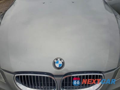 Zdjęcie 11 z 12 samochodu: 2010 BMW 528 I VIN:WBANU5C58AC126537 - miniatura
