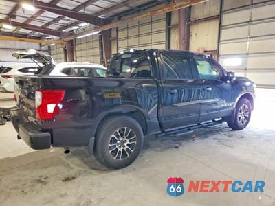 Trzecie zdjęcie samochodu z tyłu: 2023 NISSAN TITAN SV VIN:1N6AA1ED4PN100261 - miniatura
