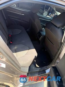 Zdjęcie 6 z 10 samochodu: 2019 TOYOTA CAMRY LE VIN:4T1B11HK2KU212309 - miniatura