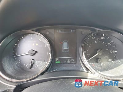 Zdjęcie 9 z 13 samochodu: 2017 NISSAN ROGUE SV VIN:JN8AT2MV2HW024066 - miniatura