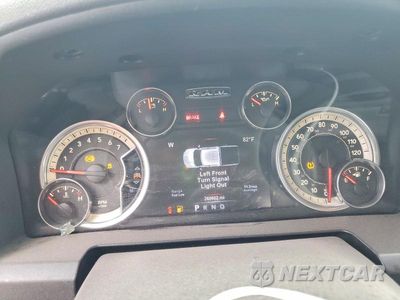 Zdjęcie 9 z 12 samochodu: 2015 RAM 1500 SLT VIN:1C6RR7LTXFS635405 - miniatura