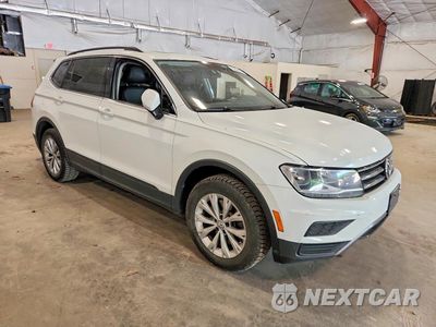 Czwarte zdjęcie samochodu z boku: 2019 VOLKSWAGEN TIGUAN SE VIN:3VV3B7AX5KM066900 - miniatura