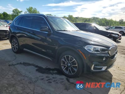 Czwarte zdjęcie samochodu z boku: 2017 BMW X5 XDRIVE35I VIN:5UXKR0C34H0V71876 - miniatura