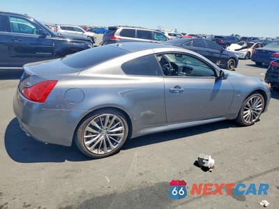 Trzecie zdjęcie samochodu z tyłu: 2014 INFINITI Q60 COUPE SPORT VIN:JN1CV6EK5EM111934 - miniatura