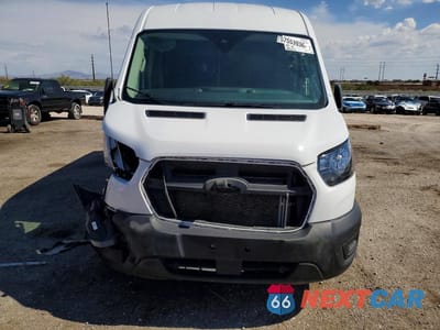 Piąte zdjęcie samochodu w środku: 2024 FORD TRANSIT T-250 VIN:1FTBR1C83RKB77052 - miniatura