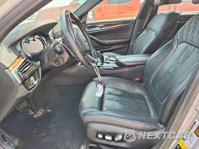 Zdjęcie 7 z 12 samochodu: 2018 BMW 530 XI VIN:WBAJA7C57JG907545 - miniatura