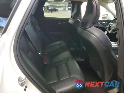 Zdjęcie 11 z 13 samochodu: 2023 VOLVO XC60 PLUS VIN:YV4L12RE1P1266018 - miniatura