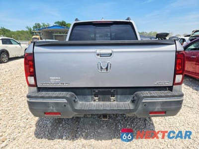 Zdjęcie 6 z 12 samochodu: 2019 HONDA RIDGELINE RTL VIN:5FPYK3F74KB020511 - miniatura