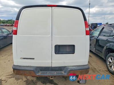 Zdjęcie 6 z 13 samochodu: 2017 CHEVROLET EXPRESS G2500 VIN:1GCWGAFF4H1132563 - miniatura