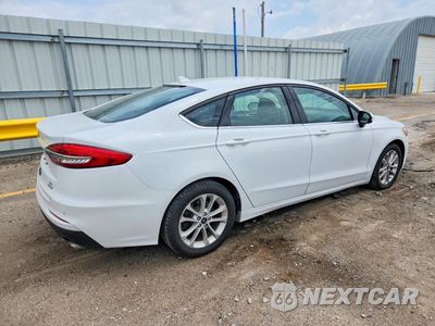 Trzecie zdjęcie samochodu z tyłu: 2019 FORD FUSION SE VIN:3FA6P0HD4KR283654 - miniatura