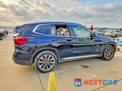 Trzecie zdjęcie samochodu z tyłu: 2019 BMW X3 SDRIVE30I VIN:5UXTR7C5XKLE97340 - miniatura