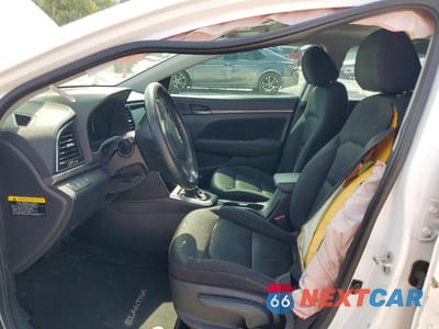Zdjęcie 7 z 12 samochodu: 2018 HYUNDAI ELANTRA VALUE EDITION VIN:5NPD84LF2JH273723 - miniatura