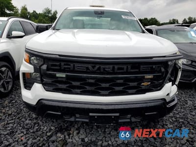 Piąte zdjęcie samochodu w środku: 2023 CHEVROLET SILVERADO K1500 VIN:3GCNDAEK3PG195883 - miniatura