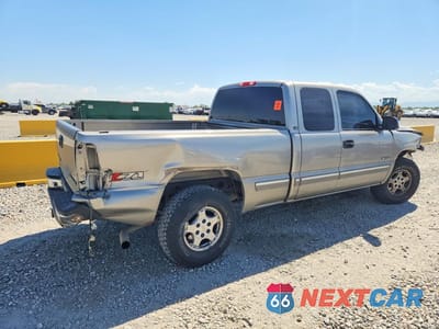 Trzecie zdjęcie samochodu z tyłu: 2000 CHEVROLET SILVERADO K1500 VIN:1GCEK19T1YE327668 - miniatura