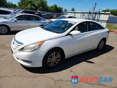 2013 HYUNDAI SONATA GLS 5NPEB4AC6DH785780 - główne zdjęcie licytacji z USA - miniatura