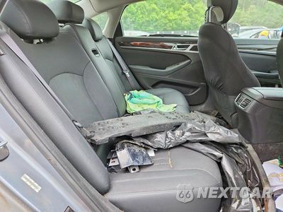 Zdjęcie 10 z 12 samochodu: 2015 HYUNDAI GENESIS 3.8L VIN:KMHGN4JE6FU044504 - miniatura