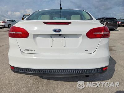 Zdjęcie 6 z 12 samochodu: 2018 FORD FOCUS SE VIN:1FADP3F21JL206537 - miniatura