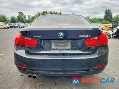 Zdjęcie 6 z 13 samochodu: 2015 BMW 328 XI VIN:WBA3B3G5XFNT18078 - miniatura