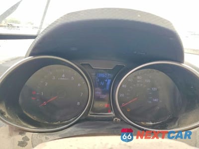 Zdjęcie 9 z 12 samochodu: 2016 HYUNDAI VELOSTER BASE VIN:KMHTC6AD4GU253748 - miniatura