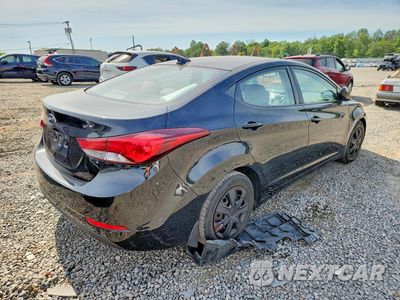 Trzecie zdjęcie samochodu z tyłu: 2016 HYUNDAI ELANTRA SE VIN:5NPDH4AE6GH732433 - miniatura