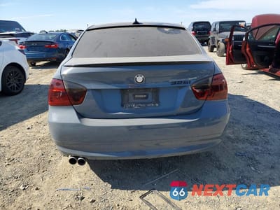 Zdjęcie 6 z 12 samochodu: 2006 BMW 325 I VIN:WBAVB13586PT01898 - miniatura