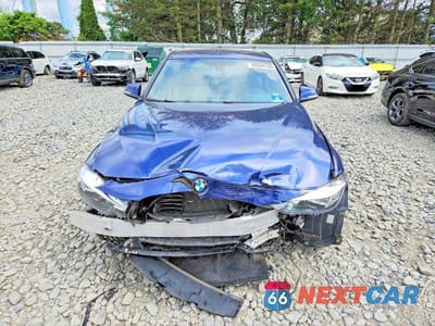 Piąte zdjęcie samochodu w środku: 2016 BMW 320 XI VIN:WBA8E5G58GNU20246 - miniatura