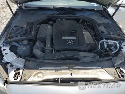 Zdjęcie 11 z 12 samochodu: 2016 MERCEDES-BENZ C 300 4MATIC VIN:55SWF4KBXGU169063 - miniatura