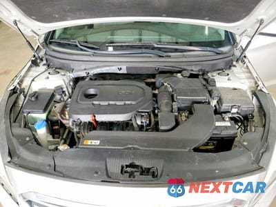 Zdjęcie 11 z 12 samochodu: 2016 HYUNDAI SONATA SE VIN:5NPE24AF2GH387190 - miniatura