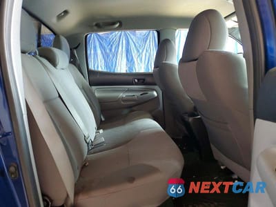 Zdjęcie 10 z 12 samochodu: 2015 TOYOTA TACOMA V6 VIN:3TMLU4EN5FM182619 - miniatura