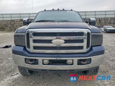 Piąte zdjęcie samochodu w środku: 2005 FORD F250 SUPER DUTY VIN:1FTSW21P05EA43911 - miniatura