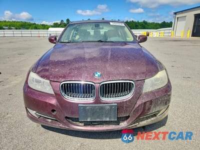 Piąte zdjęcie samochodu w środku: 2009 BMW 335 XI VIN:WBAPL33599A404966 - miniatura