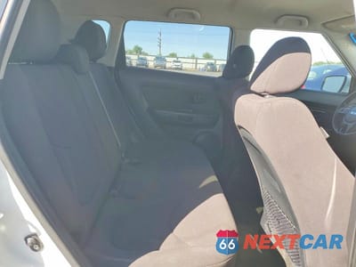 Zdjęcie 11 z 13 samochodu: 2013 KIA SOUL BASE VIN:KNDJT2A55D7585365 - miniatura