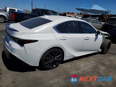 Trzecie zdjęcie samochodu z tyłu: 2025 LEXUS IS 300 F SPORT DESIGN VIN:JTHBA1D25S5135342 - miniatura