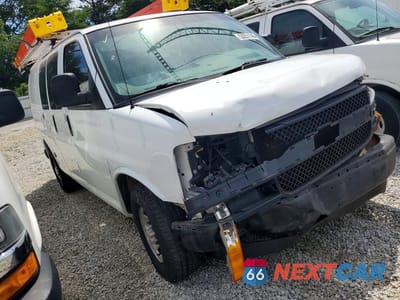 Czwarte zdjęcie samochodu z boku: 2022 CHEVROLET EXPRESS G2500 PARATRANSIT VIN:1GCWGAFP8N1269901 - miniatura