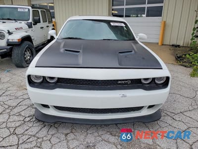 Piąte zdjęcie samochodu w środku: 2016 DODGE CHALLENGER R VIN:2C3CDZFJ5GH323010 - miniatura