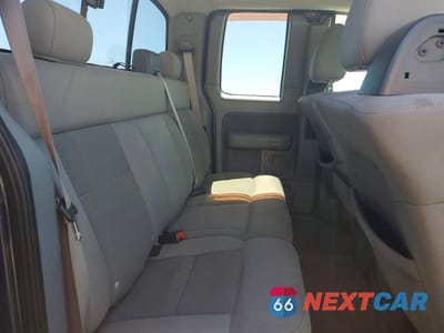 Zdjęcie 10 z 12 samochodu: 2006 FORD F150 VIN:1FTPX14546FB40550 - miniatura