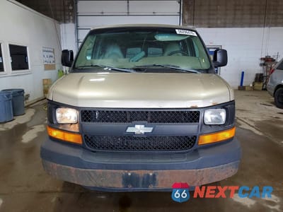 Piąte zdjęcie samochodu w środku: 2008 CHEVROLET EXPRESS G3500 VIN:1GAHG39K581109119 - miniatura