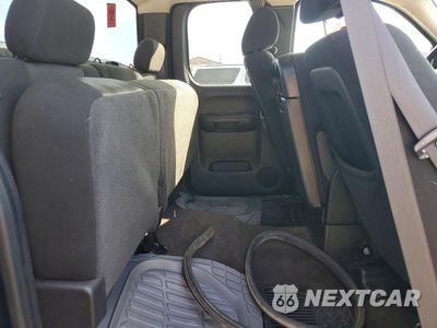 Zdjęcie 10 z 12 samochodu: 2010 CHEVROLET SILVERADO K1500 LT VIN:1GCSKSE31AZ192608 - miniatura
