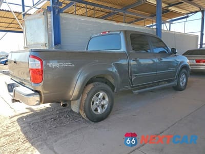 Trzecie zdjęcie samochodu z tyłu: 2006 TOYOTA TUNDRA DOUBLE CAB SR5 VIN:5TBET34106S518271 - miniatura