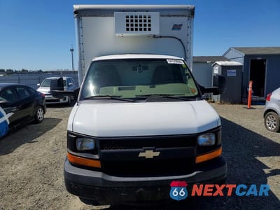 Piąte zdjęcie samochodu w środku: 2015 CHEVROLET EXPRESS G4500 VIN:1GB6G5CG9F1127042 - miniatura