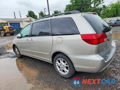 Drugie zdjęcie samochodu z przodu: 2005 TOYOTA SIENNA XLE 7 PASSENGER VIN:5TDZA22C25S291421 - miniatura