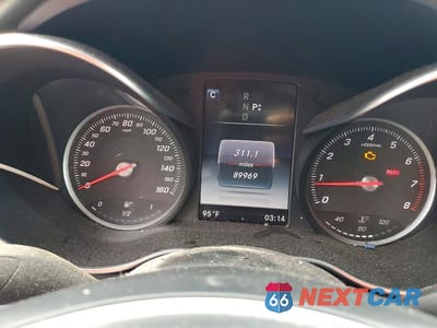 Zdjęcie 9 z 12 samochodu: 2016 MERCEDES-BENZ C 300 VIN:55SWF4JB7GU123806 - miniatura